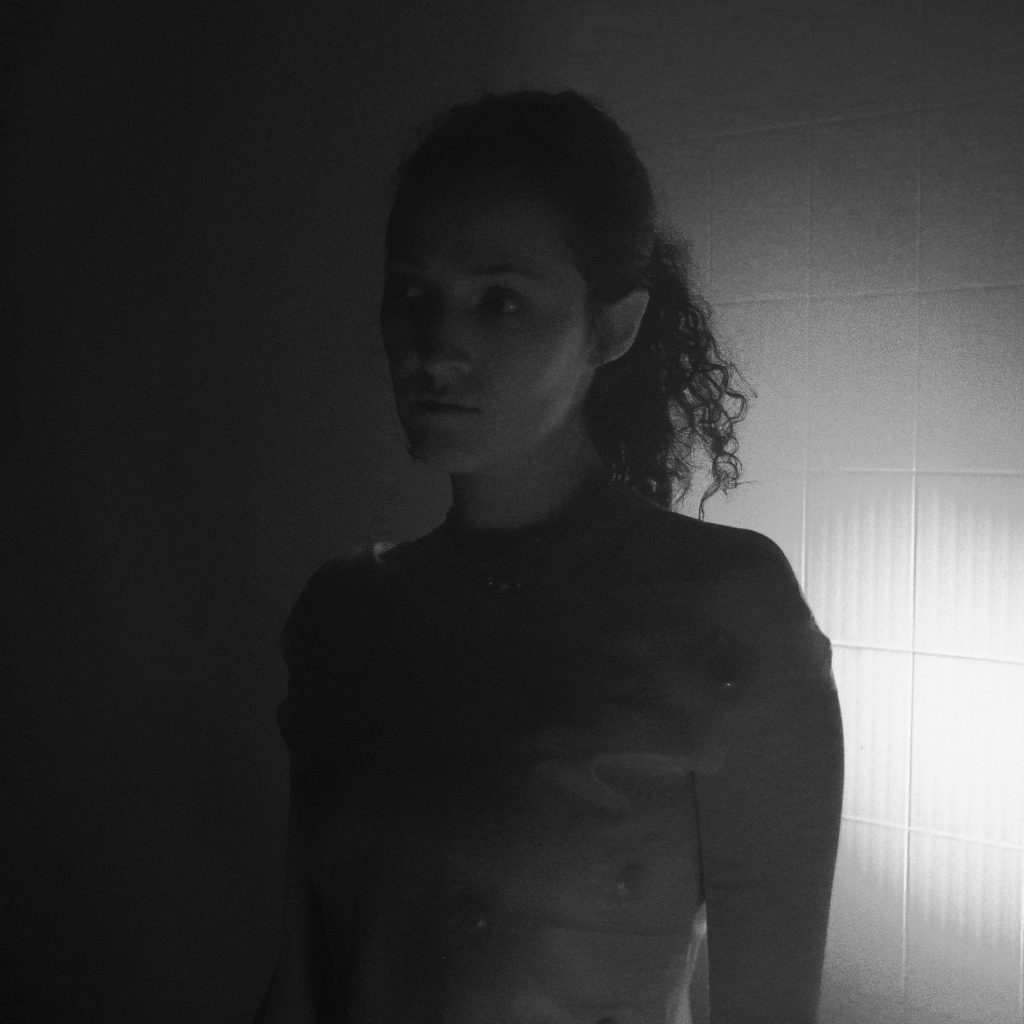 exxonnubile (Julia Weiner)