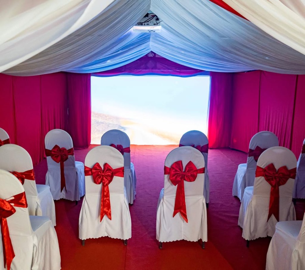 Hypnotising Chickens: Recent Video Art from Vietnam and&nbsp;Tasmania